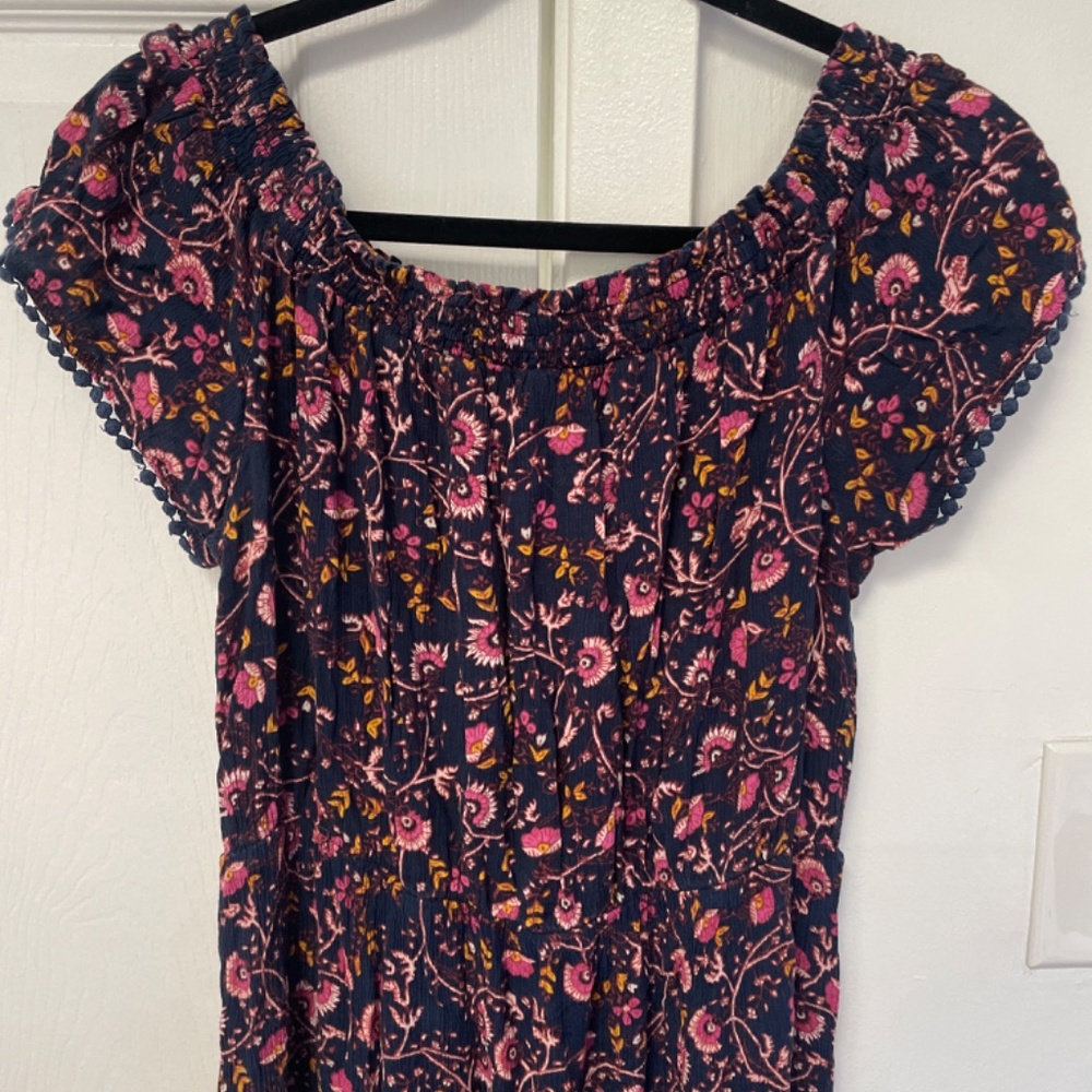 Romantic maxi dress with sleeve detail - Picture 3 of 5